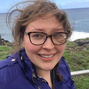 Meet your Posher, Christina